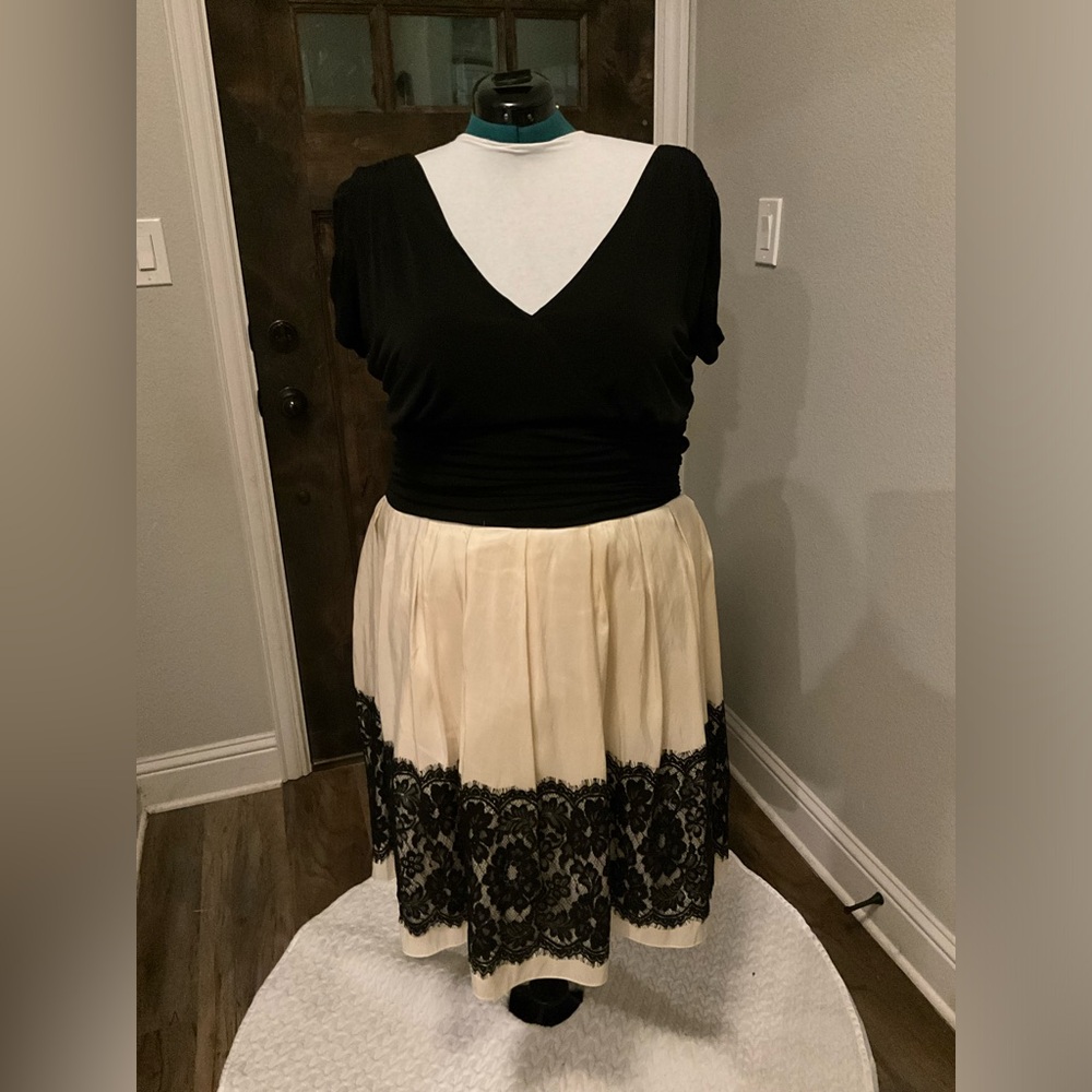 Holiday Plus Dress 24w!